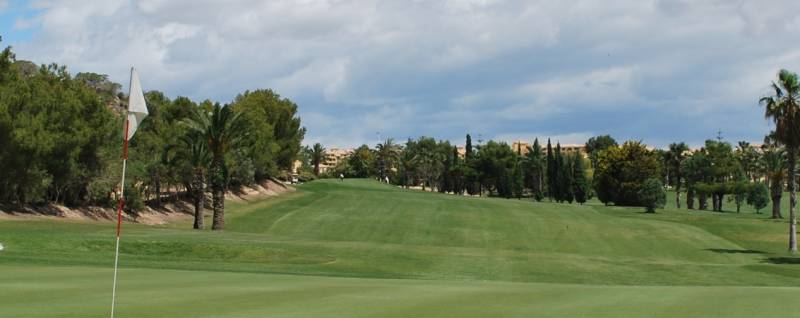 5 best golf courses in Orihuela Costa