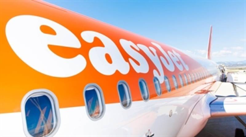 easyJet to open new seasonal base at Alicante-Elche airport