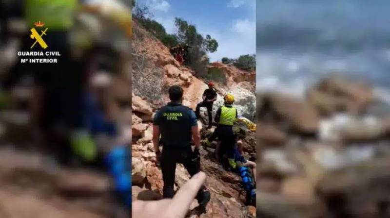 Danish man rescued from treacherous Orihuela Costa cliffs