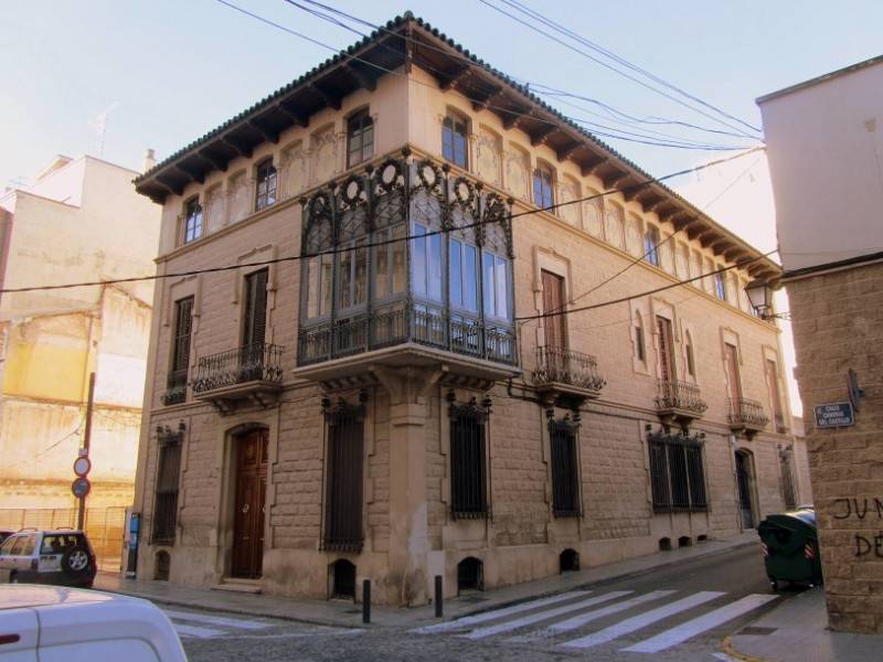 June 28 Free dramatized tour of the historic centre of Jumilla