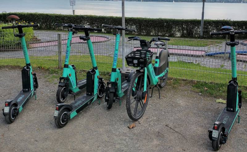Electric scooters, motorbikes and cyclists in Spain face new road rules from October 1